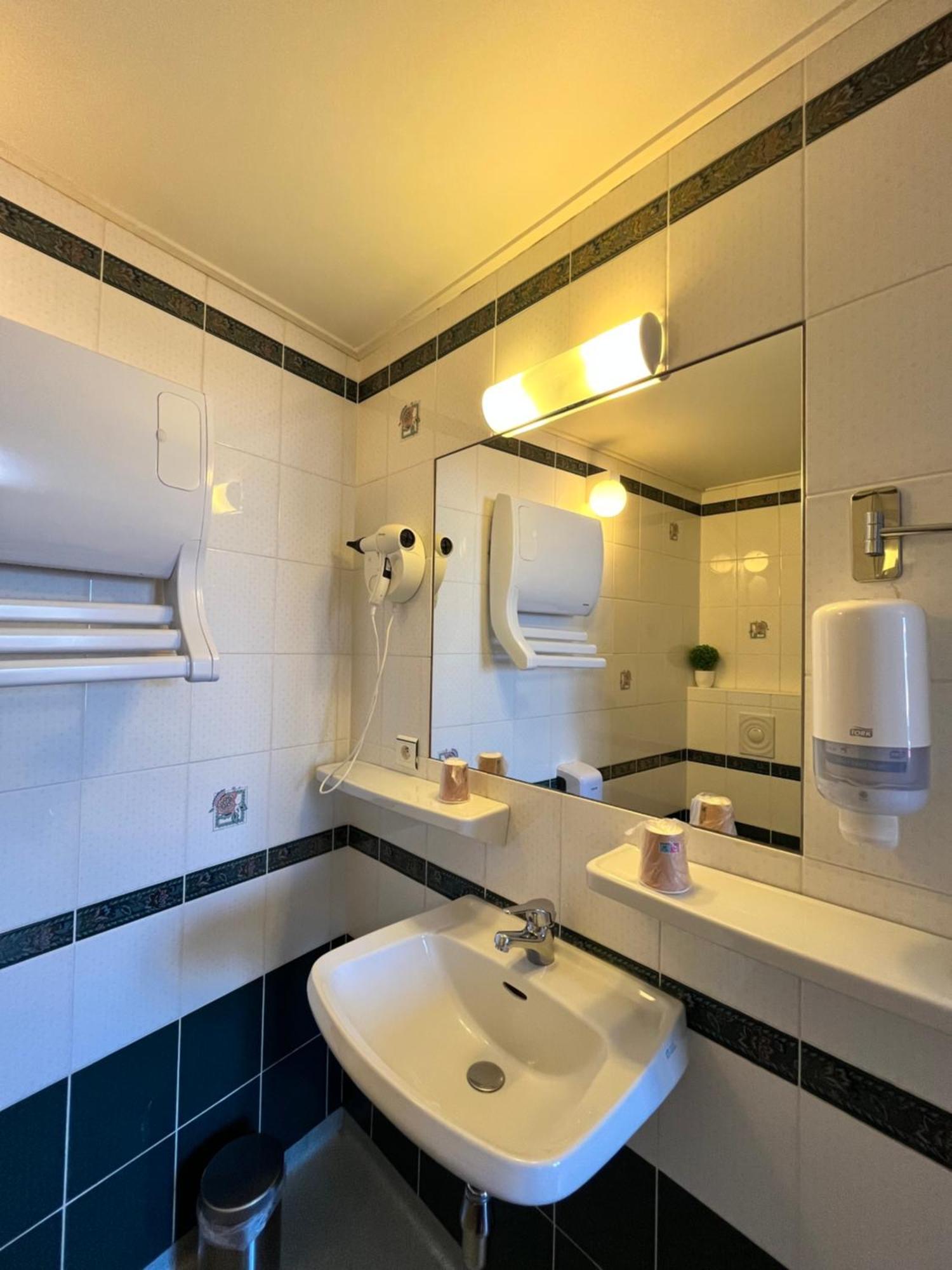 Hotel Du Nord - Ville-haute 2*
